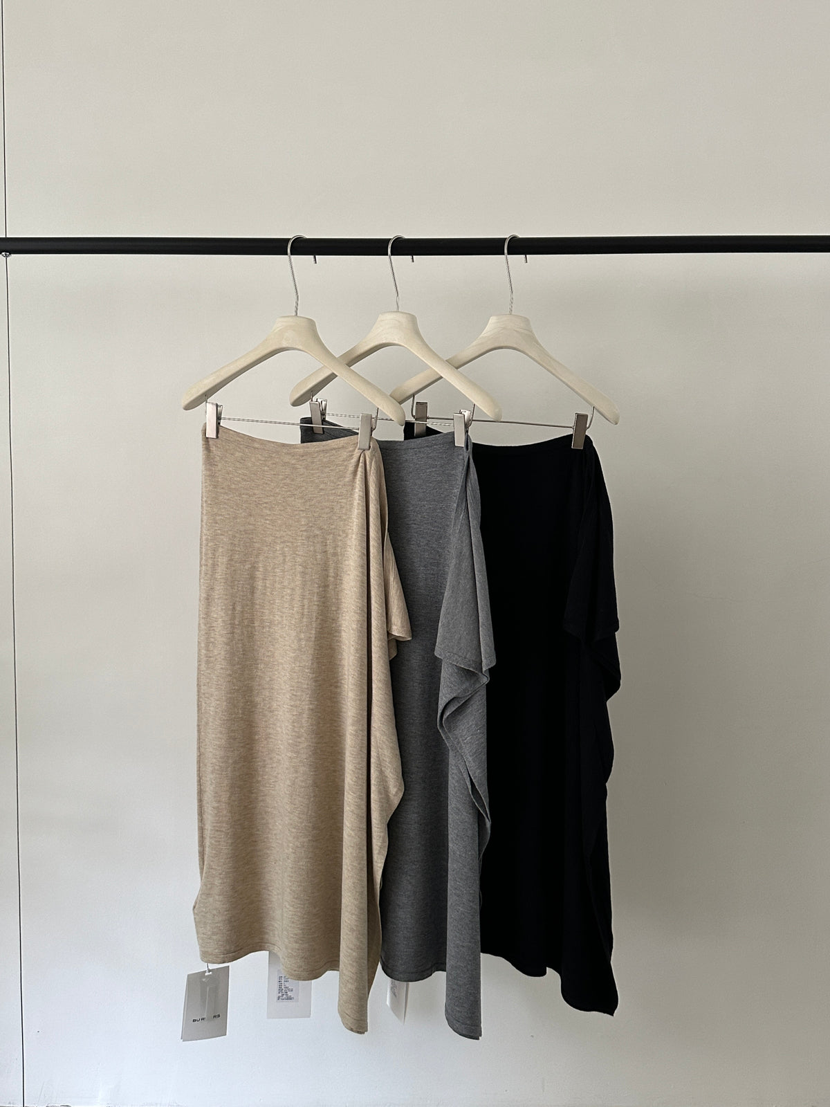 BU RIVERS Elegant Spring Wool Blend Structural Maxi Skirt - Slimming Tiered H-Line Design