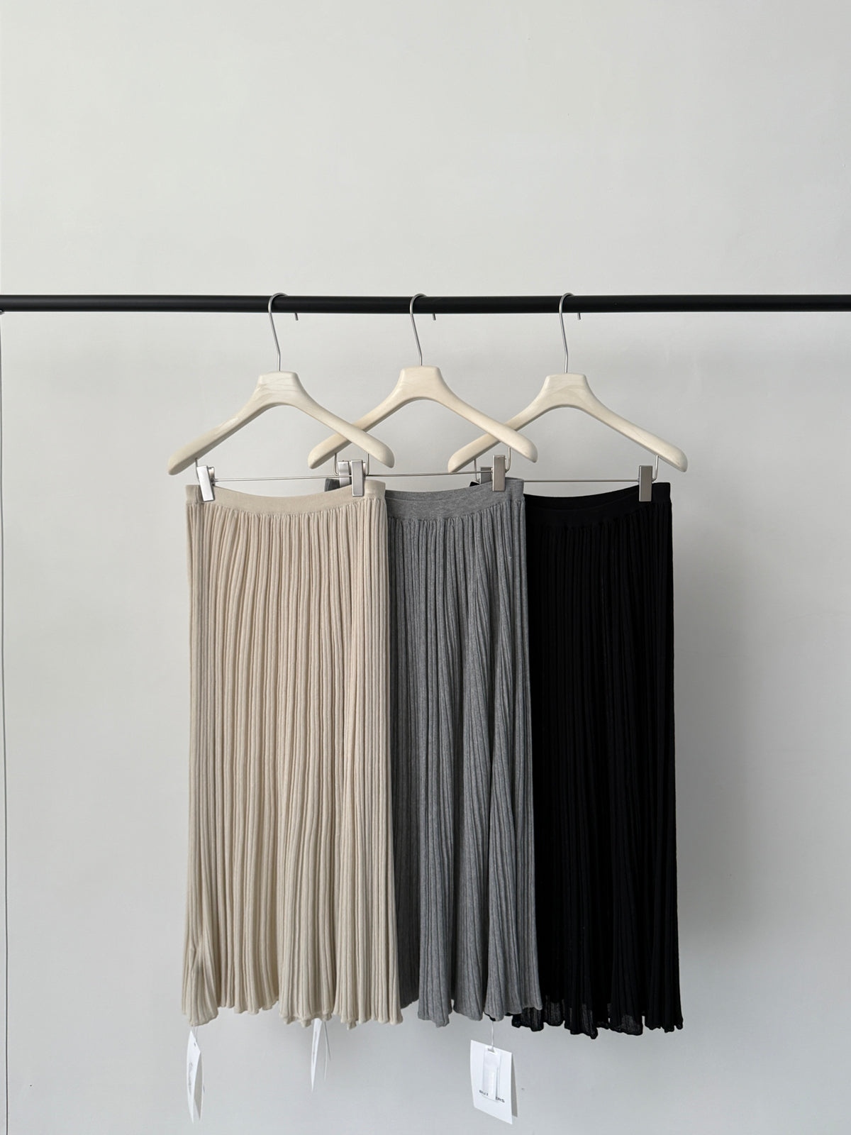 BU RIVERS Elegant High-Waist A-Line Pleated Maxi Skirt - Slimming Spring Fashion