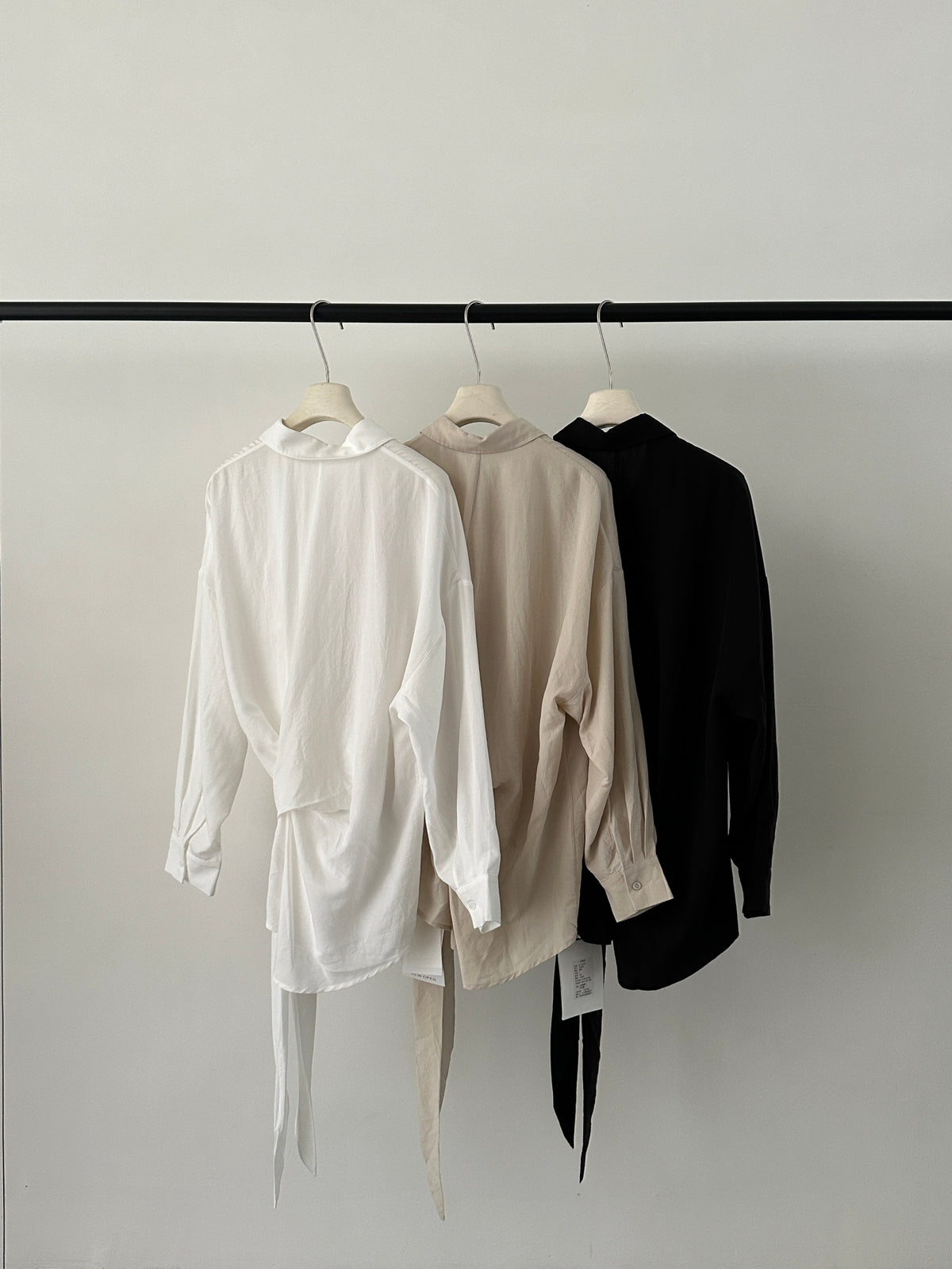 BU RIVERS Elegant Lyocell Tie-Waist Shirt - Sophisticated Commuter Style for Spring