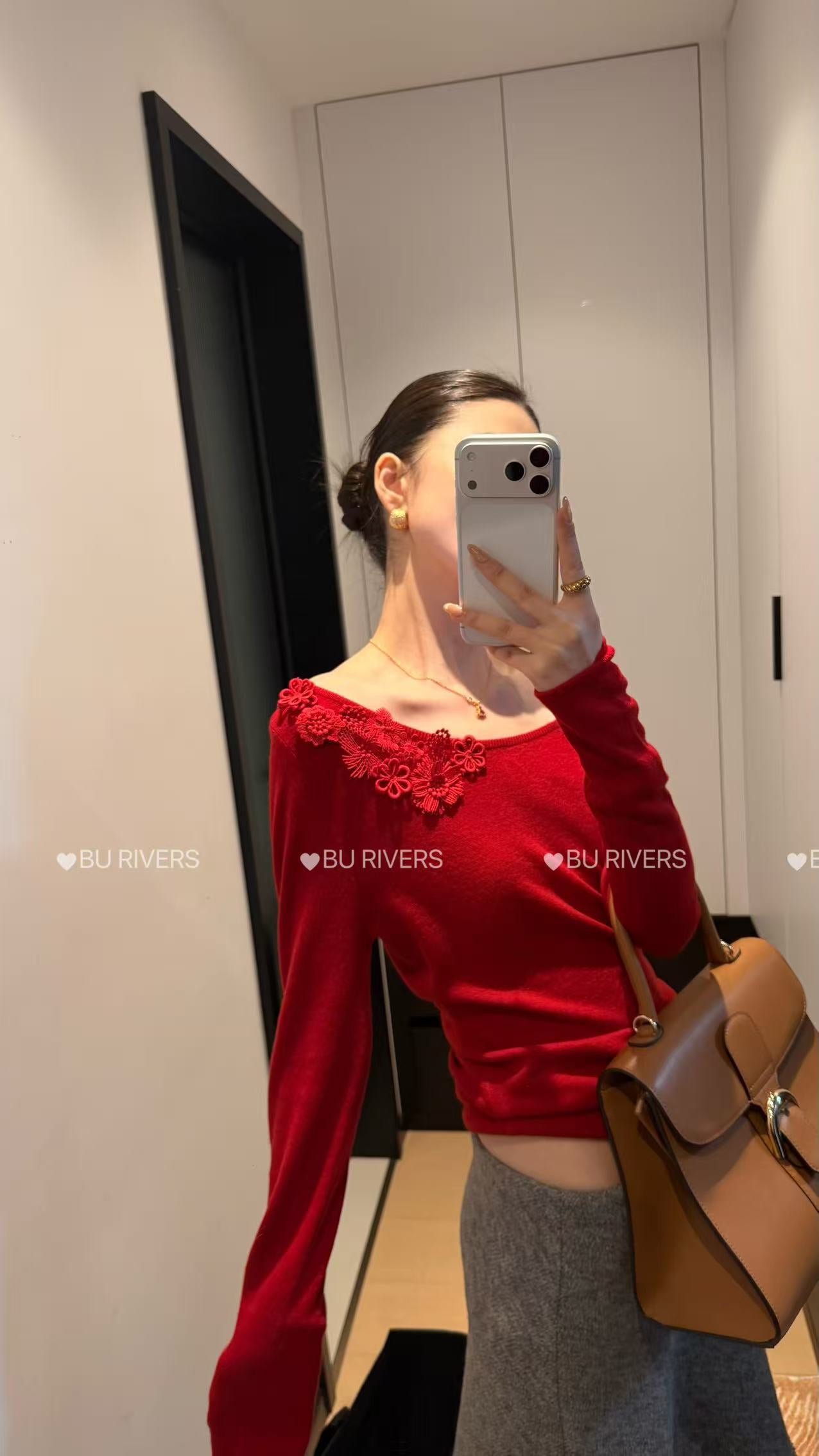 BU RIVERS 2026 Spring Luxury One-Shoulder 3D Embroidery Wool Blend Knit Top