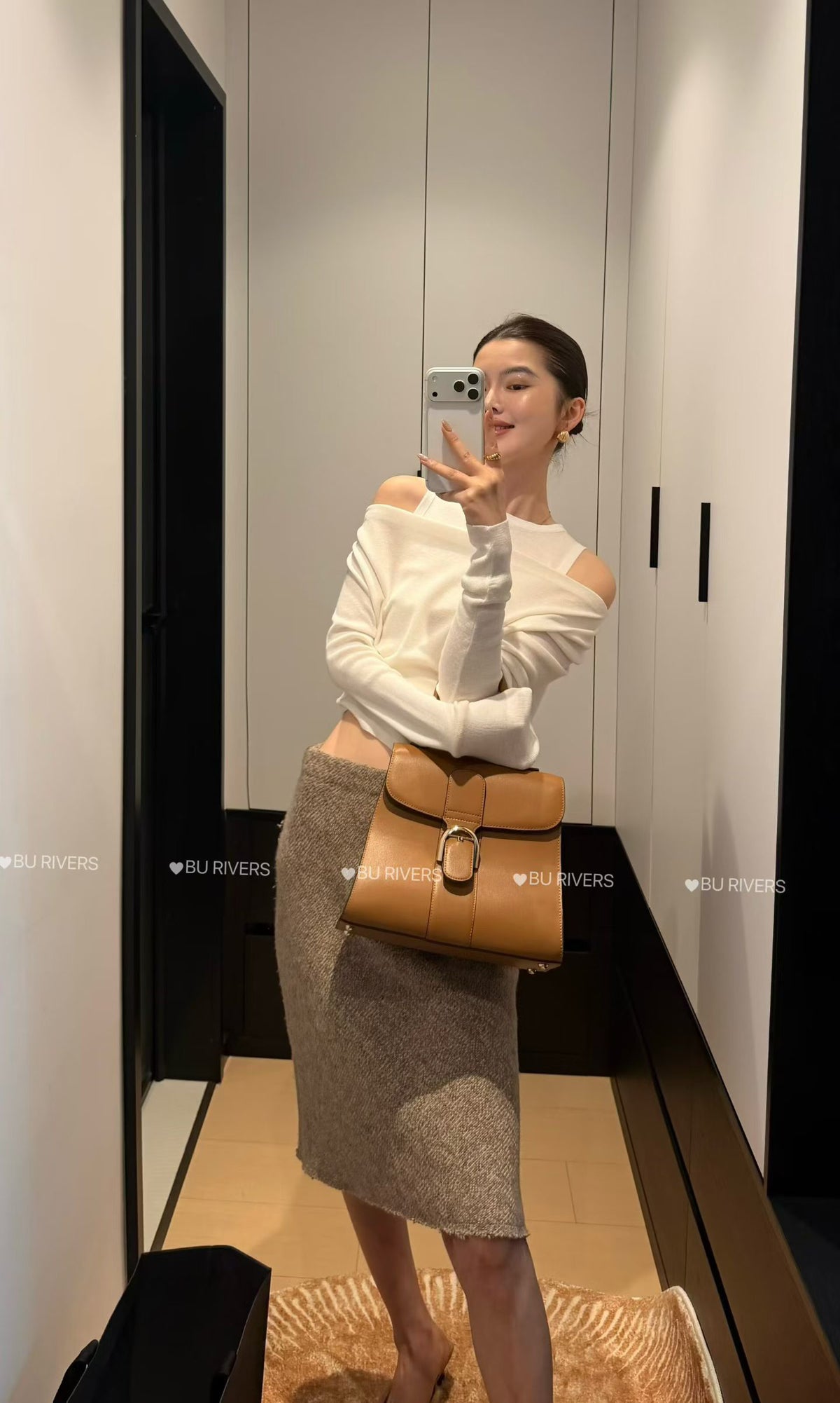 BU RIVERS Elegant Off-Shoulder Tencel Knit Top - Slimming Faux Two-Piece Spring Sweater